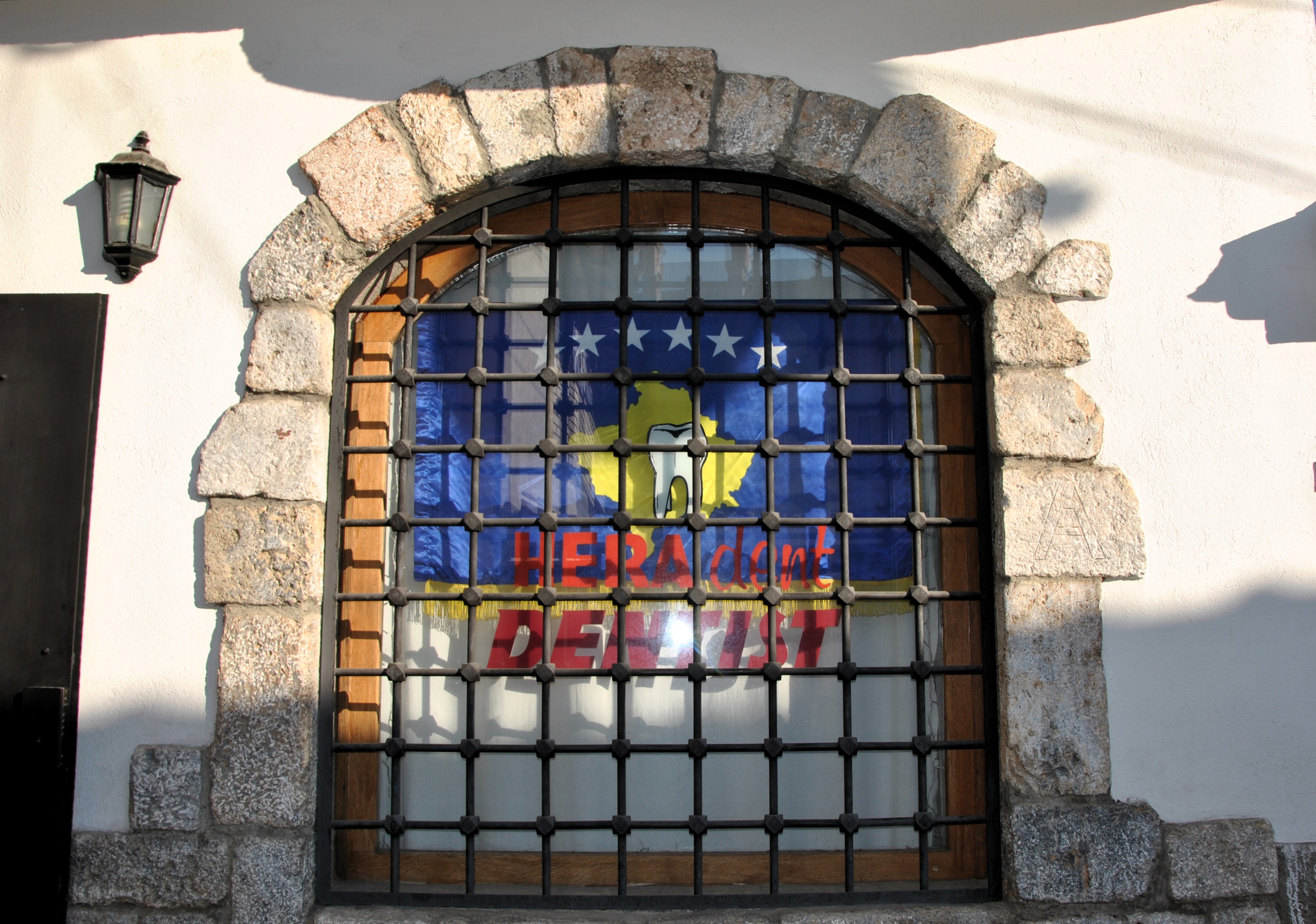 Dentiste à Prizren @ LS