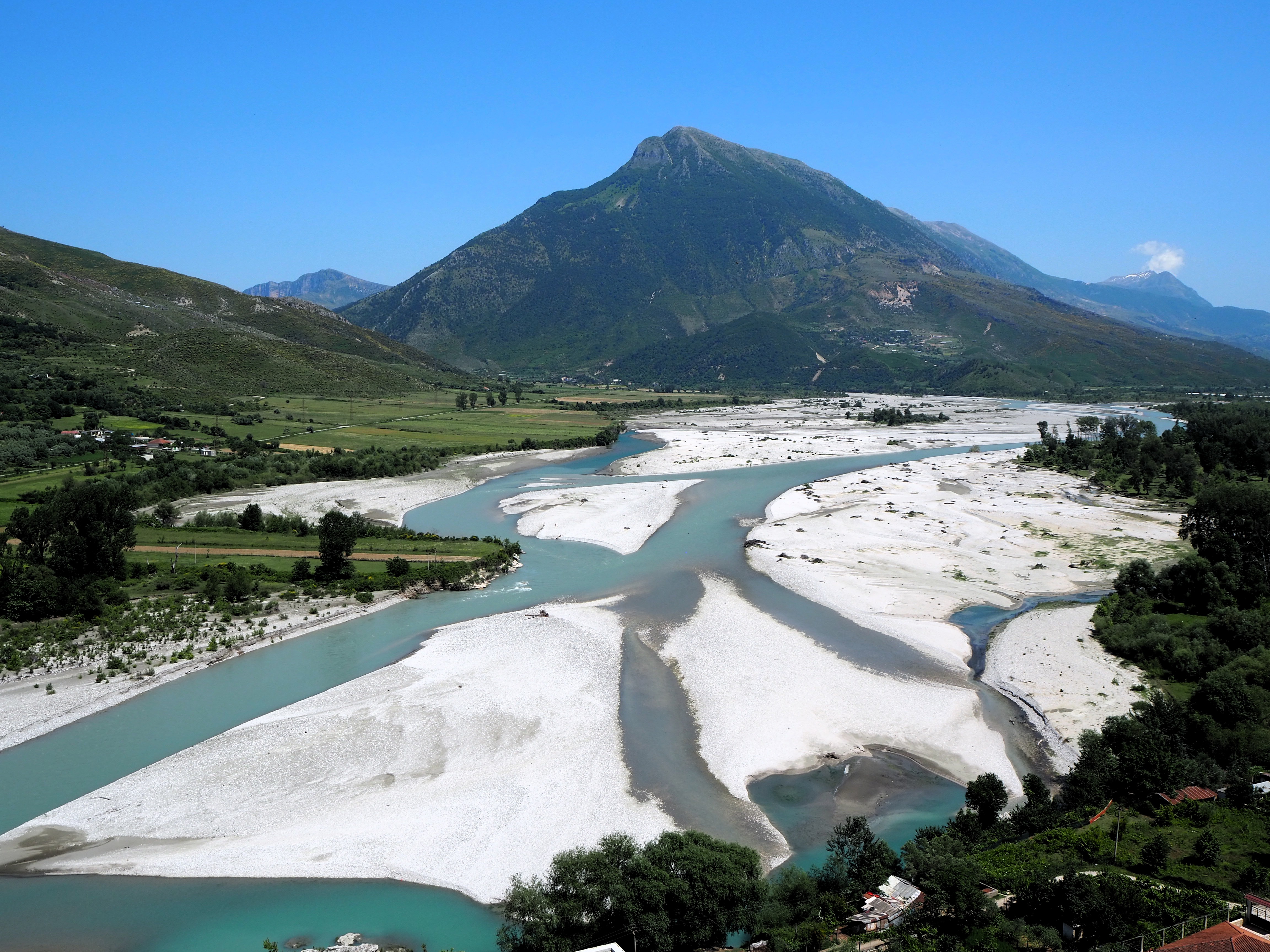 La Vjosa vue de Tepelene @ LS